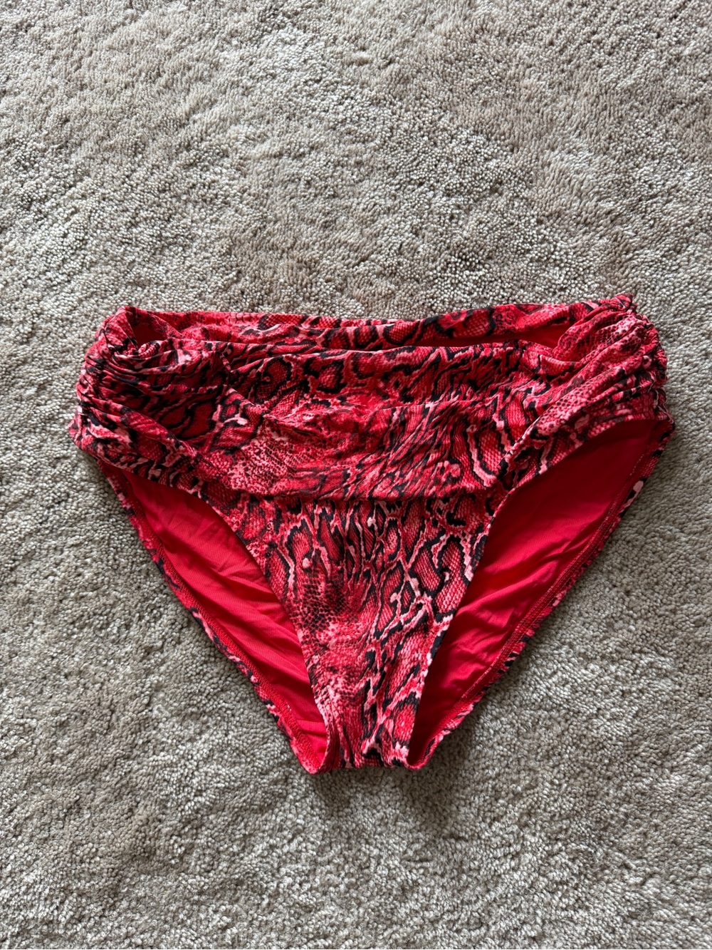 Carmen Marc Valvo XL Vibrant Red Leopard Swimwear Bottoms